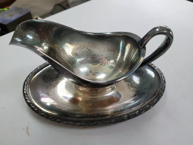 Vintage WM Rogers Silverplate Gravy Sauce Boat with Evandale Under-plate 1113 C5