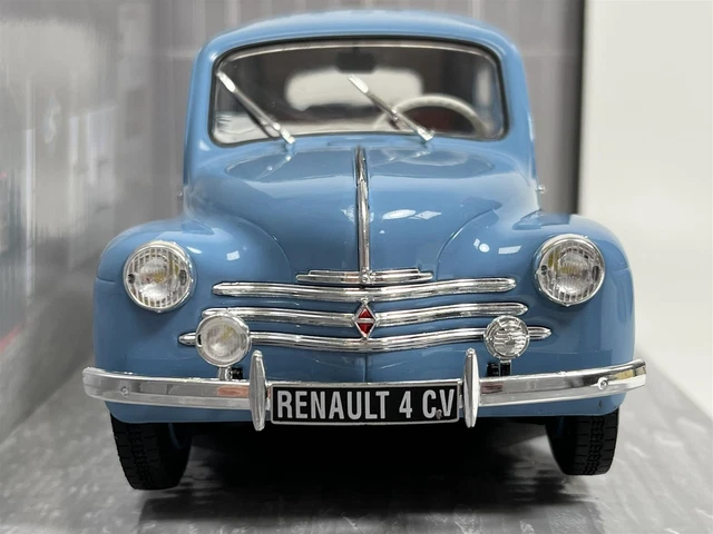 Renault 4CV Bleu 1956 1:18 Echelle Solido 1806604 2