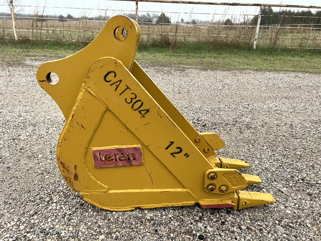 Teran Emaq 12” Excavator Bucket CAT 304  New Unused Free Shipping