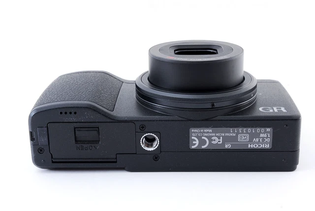 Ricoh GR 16.2MP Digital Compact Camera Black From Japan [Near Mint In Box] #1122 8