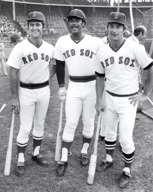 Boston Red Sox Carl Yastrzemski, Fred Lynn & Jim Rice In 1975 8x10 Photo Picture
