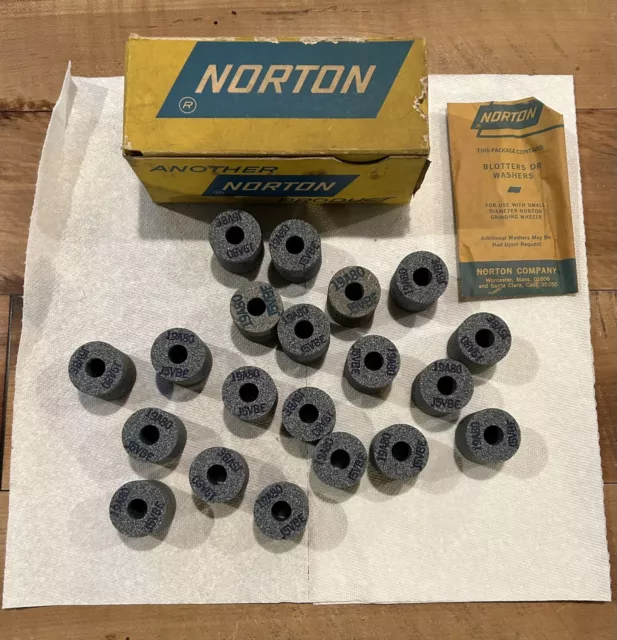 NORTON 1 X 1 X 3/8”ALUNDUM (20) GRINDING WHEELS 19A80-J5VBE New In Original Box