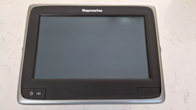 Raymarine a95 9 inch Touchscreen MFD Chartplotter with Wi Fi