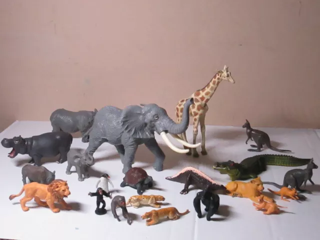 VINTAGE BRITAINS ZOO animals plastic toy animals 1 32 scale 19.99