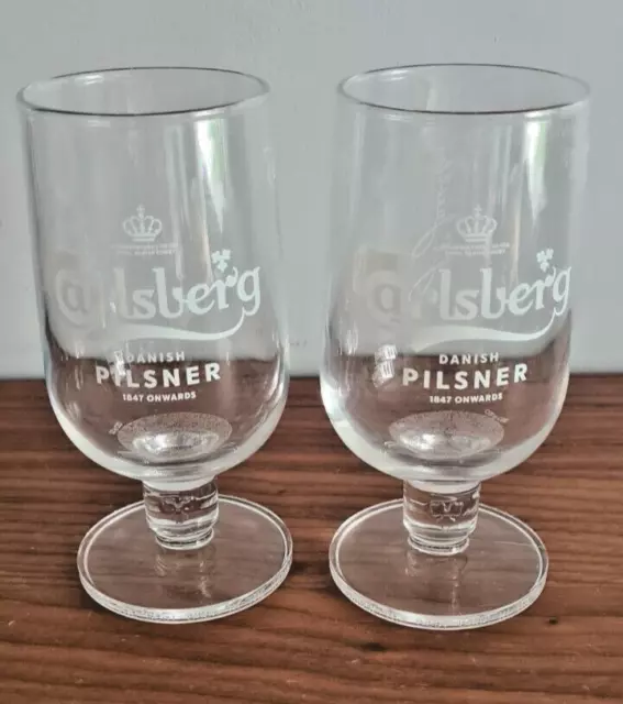 Pair Half Pint Carlsberg Danish Pilsner Stemmed Glass Glasses Home Bar Man Cave
