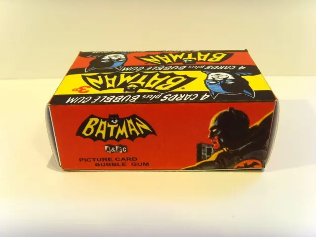 BATMAN - A&BC (Red bat) - Superb custom picture/ gum cards display box. 3