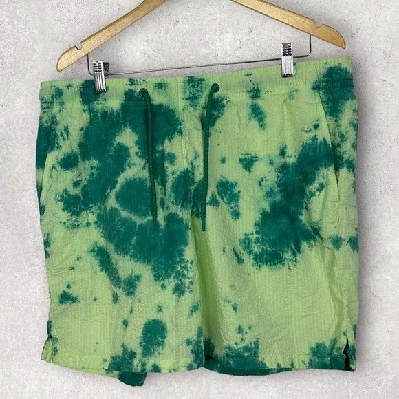 NEW Nordstrom Tie Dye Shorts Size Large From 2022 Pockets Elastic Waist Casual