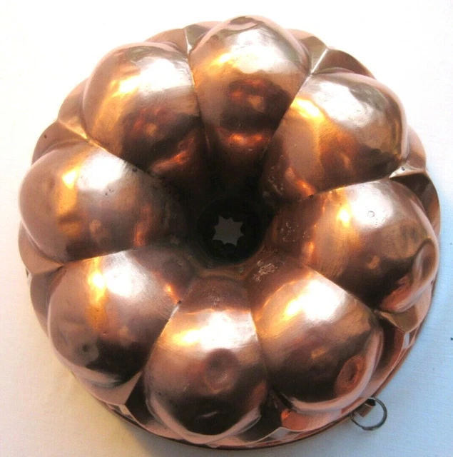 Ancien petit moule à gâteaux entremet - Le Grenier de Lisette