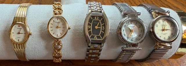 VINTAGE LADIES Bulova and Gruen Wrist Watches the Gruen is  display picture 3