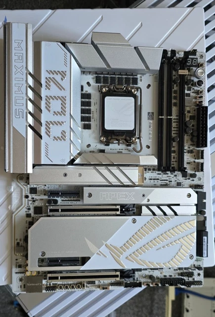 ASUS ROG MAXIMUS Z890 Apex Intel LGA 1851 motherboard £271.10 - PicClick UK