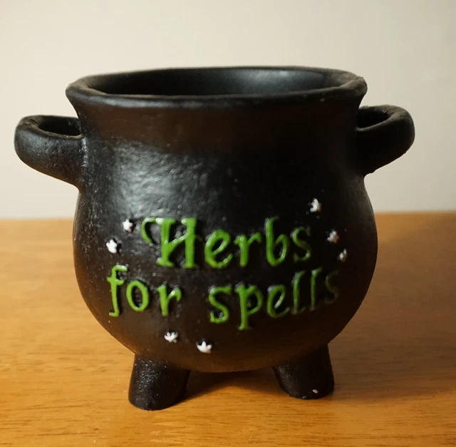 Gothic HERBS FOR SPELLS Witches Cauldron Witch Plant Herb Pot Planter NEW in BOX Gothic HERBS FOR SPELLS Witches Cauldron Witch Plant Herb Pot Planter NEW in BOX