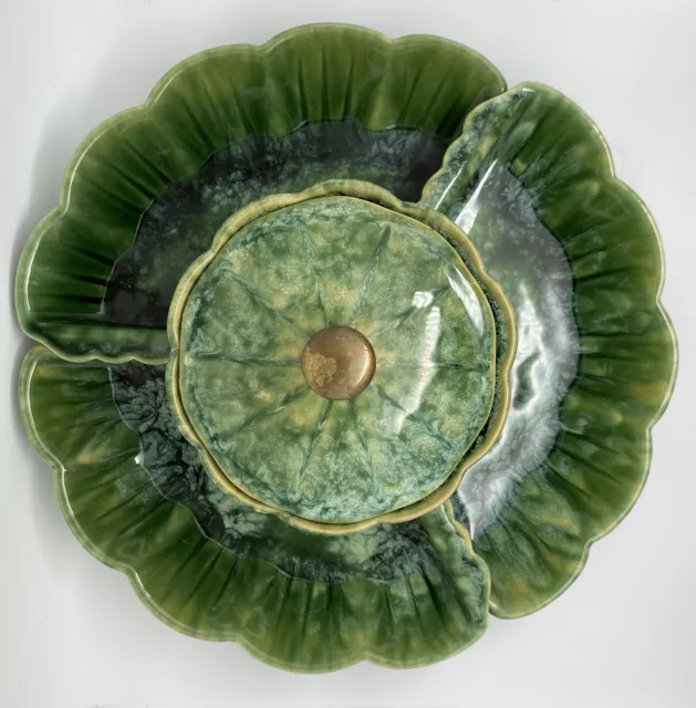 Pate de verre group, including a figural lidded compote, executed in green  having a domed lid accented with frogs, above a lower lily pad form base,  7.5h, together with two smaller figurines