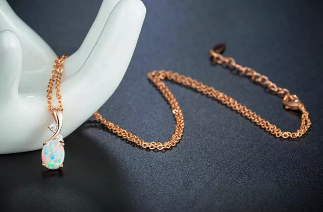 CADEAU collier pendentif opale momVintage, pierre précieuse créée ovale pour 2