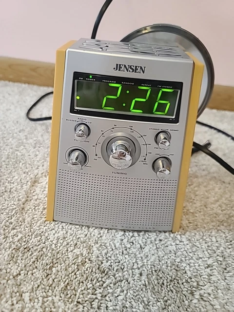 JENSEN JCR-560 DUAL Alarm Clock Stereo CD Player AM/FM Radio Works $81. ...