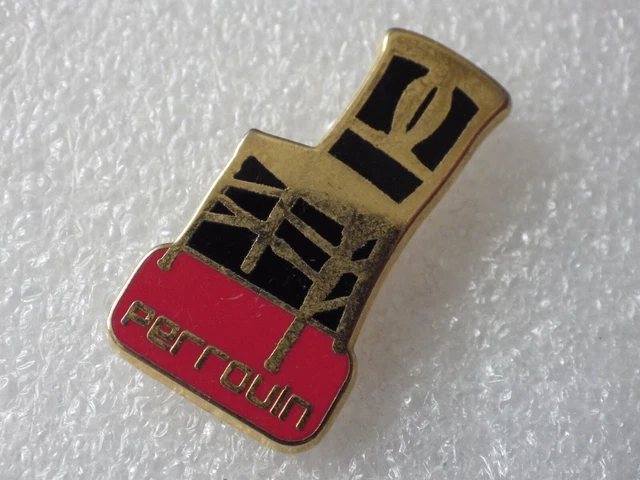 PIN'S VINTAGE PINS Collector publicitaire Hippodrome d'auteuil Lot