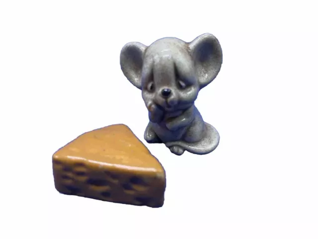 Miniature Vintage Ceramic Tiny Mouse Figurine With Cheese Granny Core
