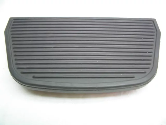 Stock OEM Passenger Footboard Rubber Insert Pad Harley Touring FLT FLHT Softail