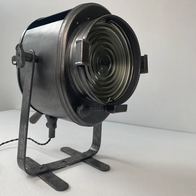 Grand projecteur Cremer sur Pied - Lamps