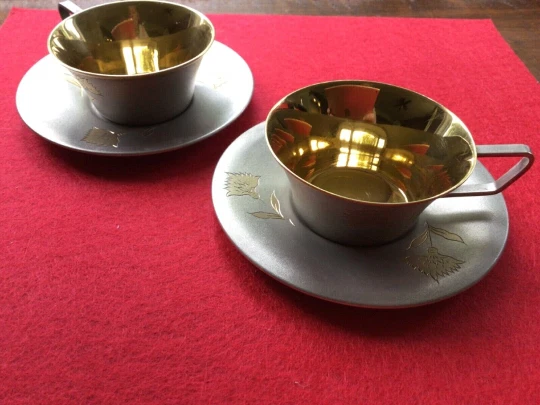 Pair Vintage Russian MCM Solid 875 Silver Tea Cups Saucers