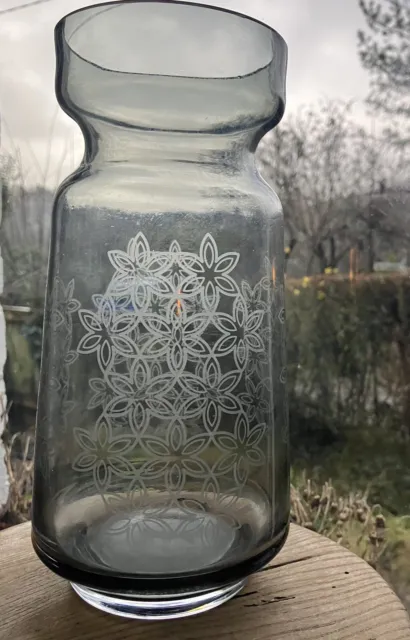 Dartington Smoked Grey Glass Vase 24cm Engraved Daisy Pattern