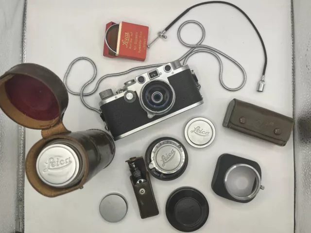 Vtg Leica DRP Ernst Leitz Wetzlar 35mm Film Camera w/ Many Accessories Untested