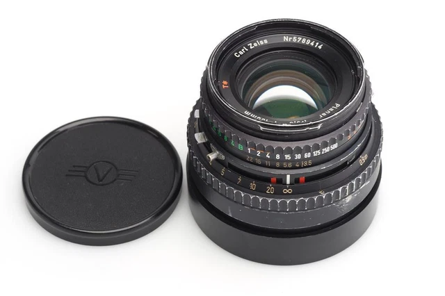 Carl Zeiss f. Hasselblad 500 C Planar 3.5/100mm T* #5789414 (1685822915)