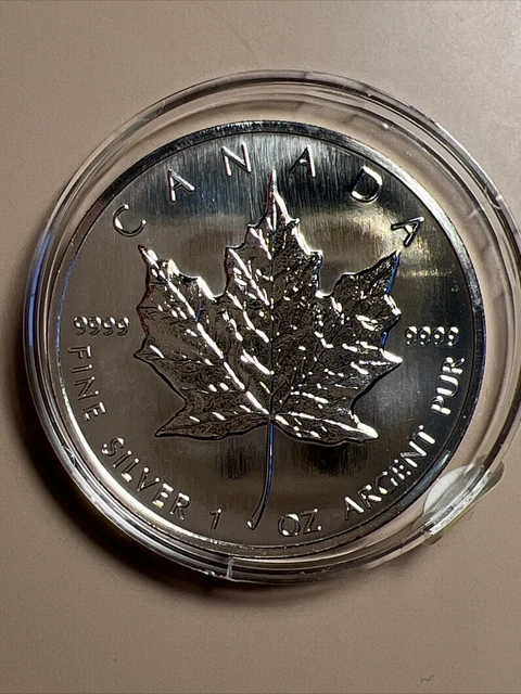 Canada 1994 1oz silver bullion maple leaf 5 dollars Cleaned