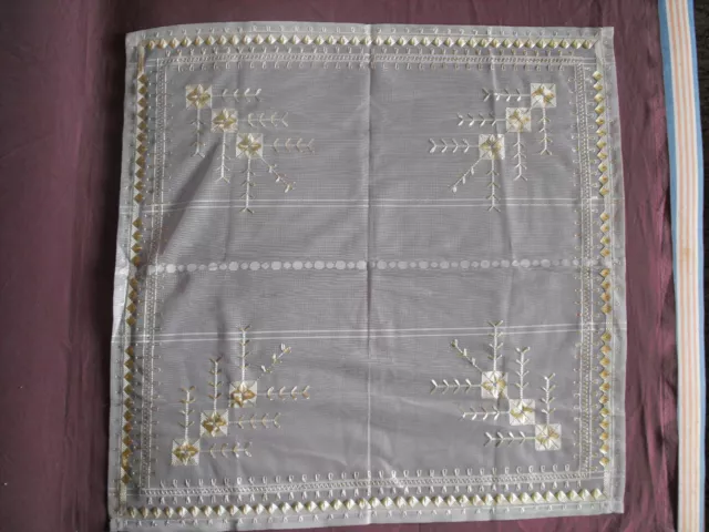 Beautiful Vintage Embroidered Tulle Tablecloth 67cm/65cm(26''x25.5'') #1163