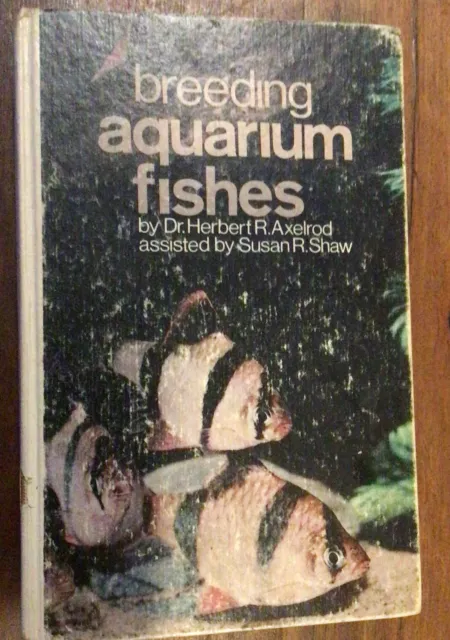 AUSTRALIAN BOOK. SALTWATER Aquarium Fish by Herbert Axelrod 1973