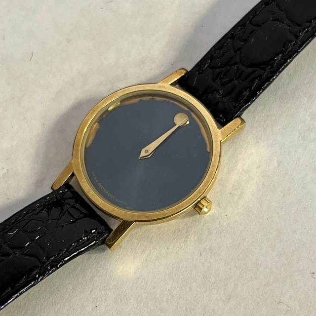 Movado Museum quadrante blu scuro da donna 87-25-832, batteria usata