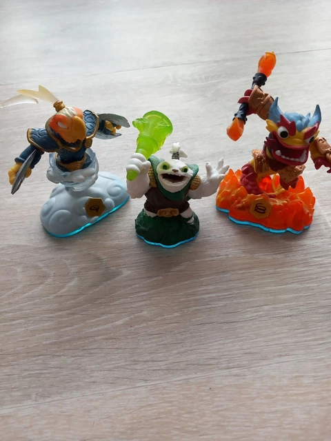 Lot De 10 Figurines Skylanders Swap Force + Sacoche De Transport - Pour Nintendo Wii