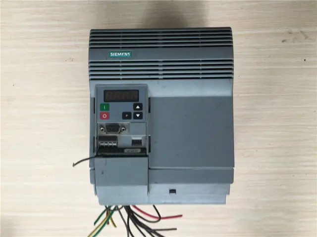 1PZ Inverter Siemens Usato ECO 6SE9521-3DC40 5,5KW 380V