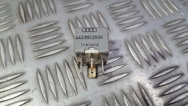 FOR Audi A4 OTROS RELÉS 443951253k 899512 ES390850-78