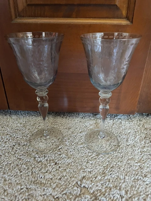 Royal Danube Set of 2 Etched Stemmed Wine Glasses Blue Clear 7 7/8" in Height