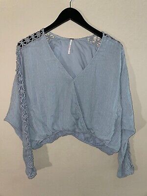 Joie Abay Cold Shoulder Blue Flower Lace Bell Sleeve Blouse NWT Size S 8