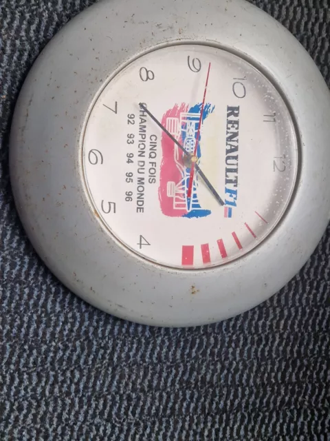 Ancienne Horloge Pendule Tole Vintage Renault F1