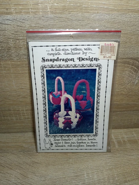 X-mas Baskets Pattern by Snapdragon Designs Craft Sewing New Uncut