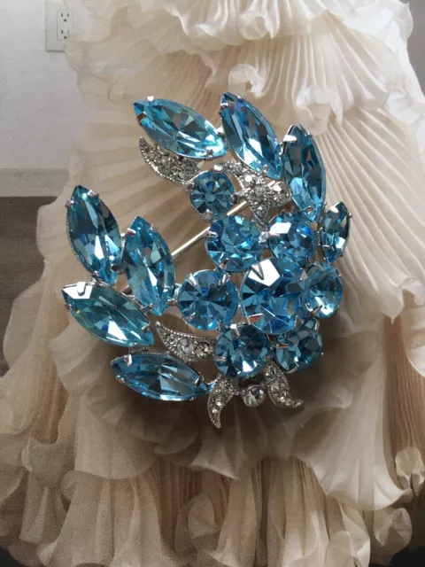 Vintage Jonas EISENBERG Swarovski Crystal Ice Blue Rhinestone Brooch c1950’s 3