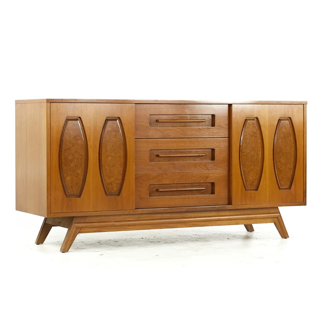 Young Manufacturing Mid Century Walnut and Burlwood Credenza Young Manufacturing Mid Century Walnut and Burlwood Credenza