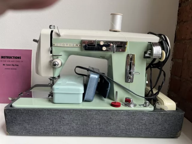 Vintage Brother Prestige Sewing Machine 161 W/ Travel Case Tested Works  (c42)