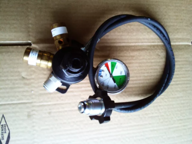 Preset Single Take Off Mixed  Gas Regulator  Wall Mounted