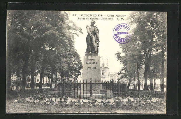 CPA Vincennes / Cours Marigny, statue of General Daumesnil
