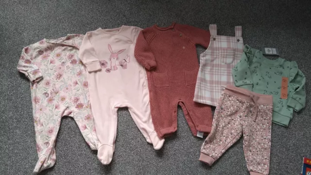 💞 Baby Girls Bundle Of Clothes Age 3-6 Months 💞