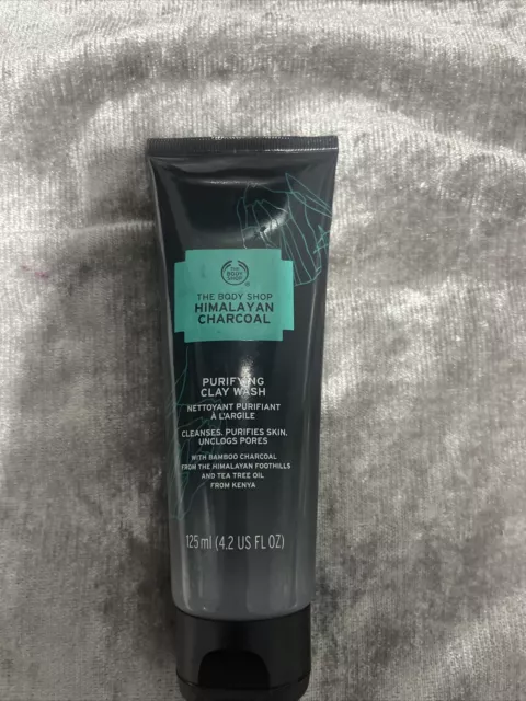 The Body Shop Himalayan Charcoal Purifying Clay Wash 125ml