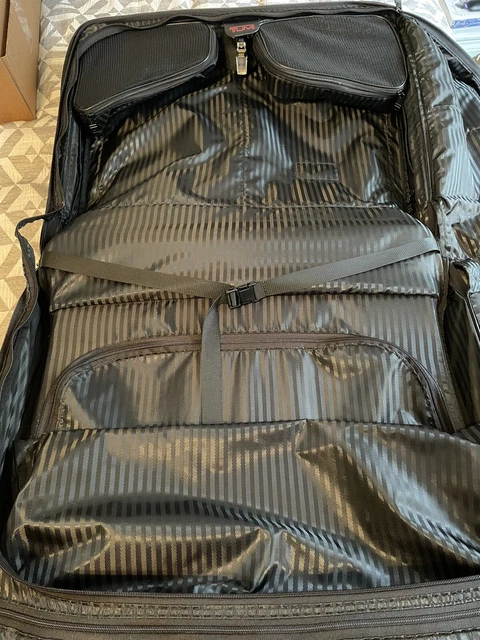 TUMI Alpha 2231D3 High-Quality Black Ballistic Nylon Rolling Garment Bag GREAT 2