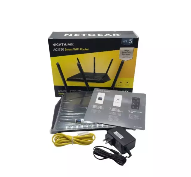 NETGEAR Nighthawk Smart Wi-Fi Router, R6700 - AC1750 Wireless