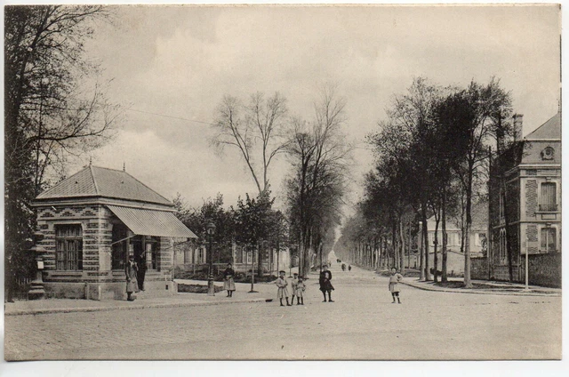 SAINT MEMMIE - Marne - CPA 51 - vue - rue - enfants