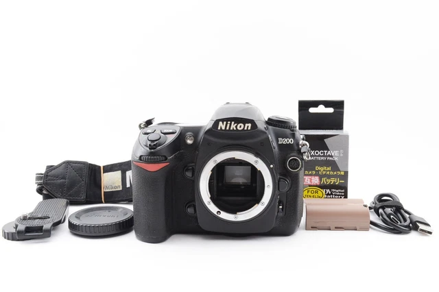 Nikon D200 Black 10.2 MP Body Digital SLR Camera from Japan [Excellent++]