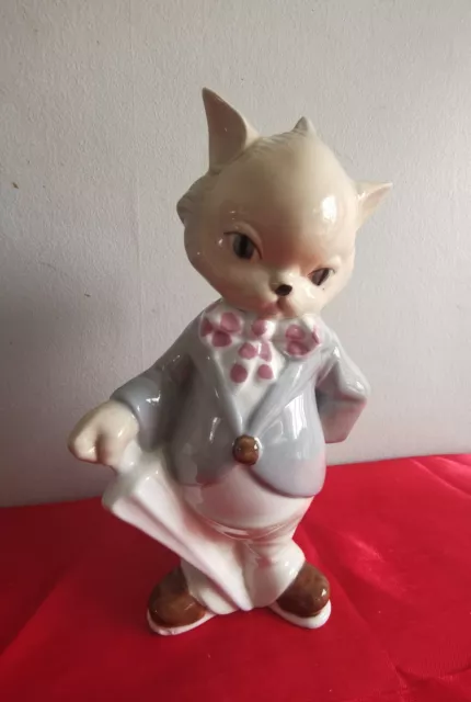 Vintage D'art.sa Hand Made Spain Porcelain Cute Cat, Retired