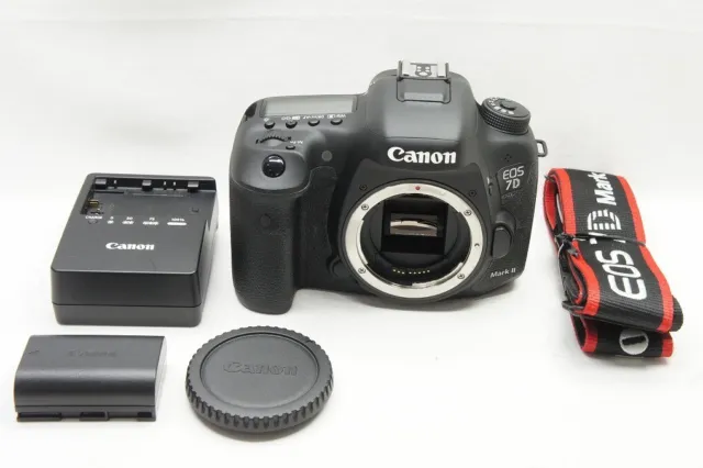 "MINT" Canon EOS 7D Mark II 20.2MP Digital SLR Camera Black Body Only #240126w